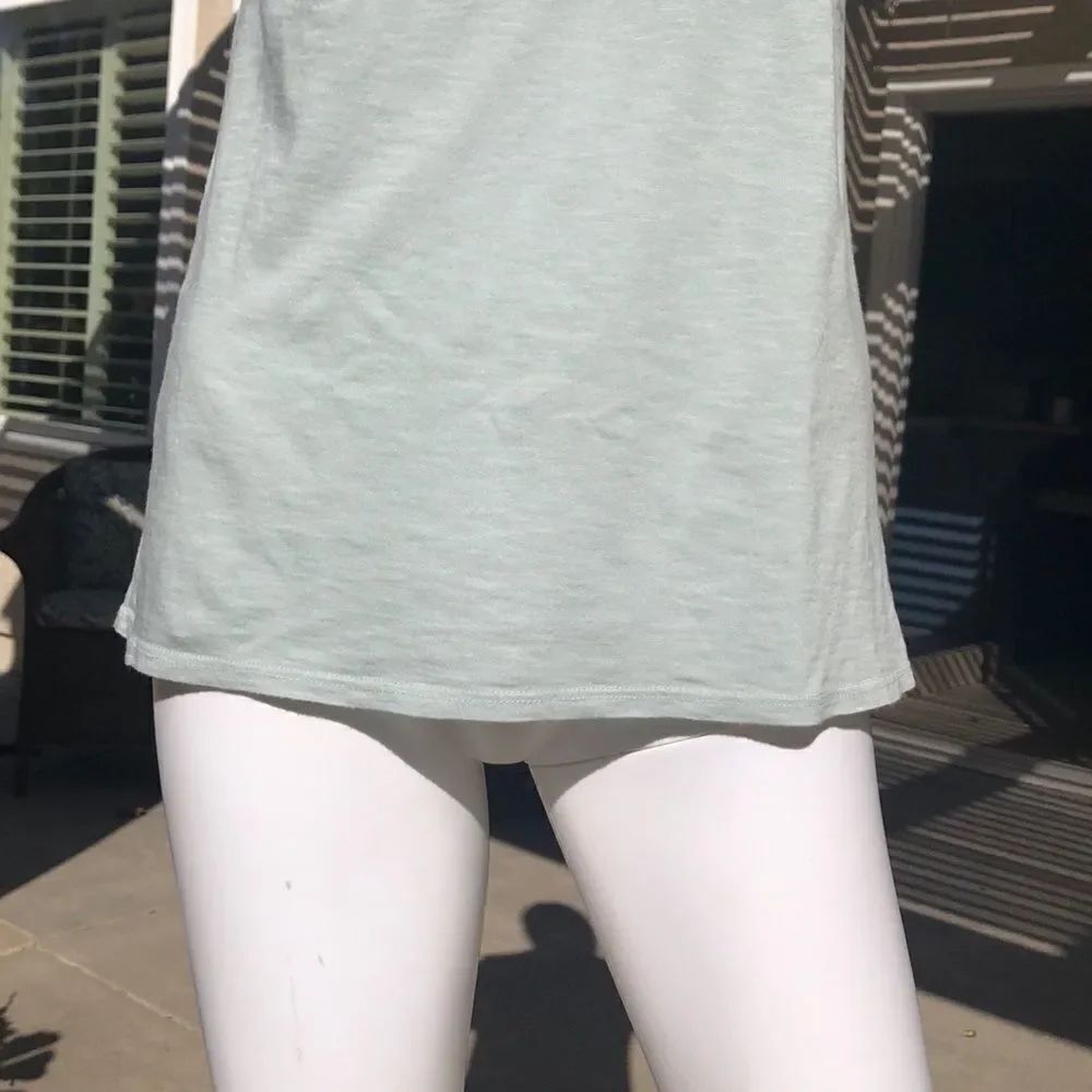Socialite Grommet Lace-Up Tee XS - Picture 5 of 11